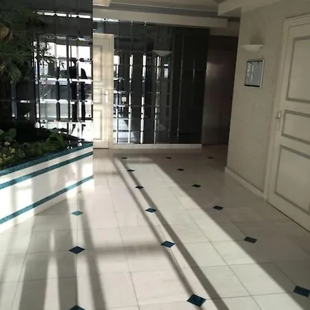 T4 Lumineux Avec Terrasse Vue *