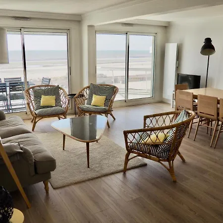 Apartment T4 Lumineux Avec Terrasse Vue *